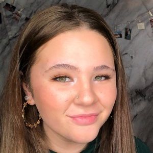 Meet your Posher, Hanna